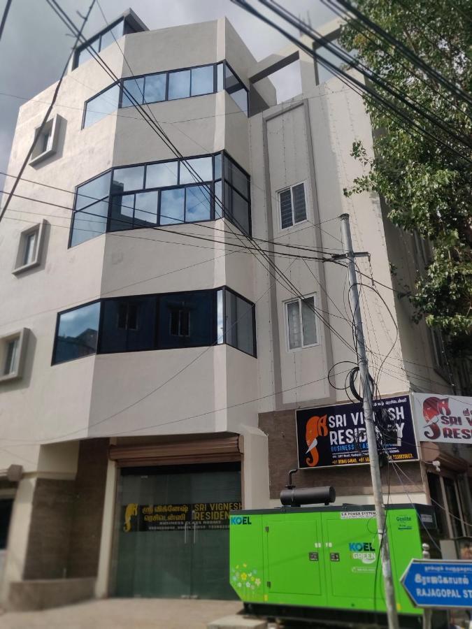 Sri Vignesh Residency Hotel